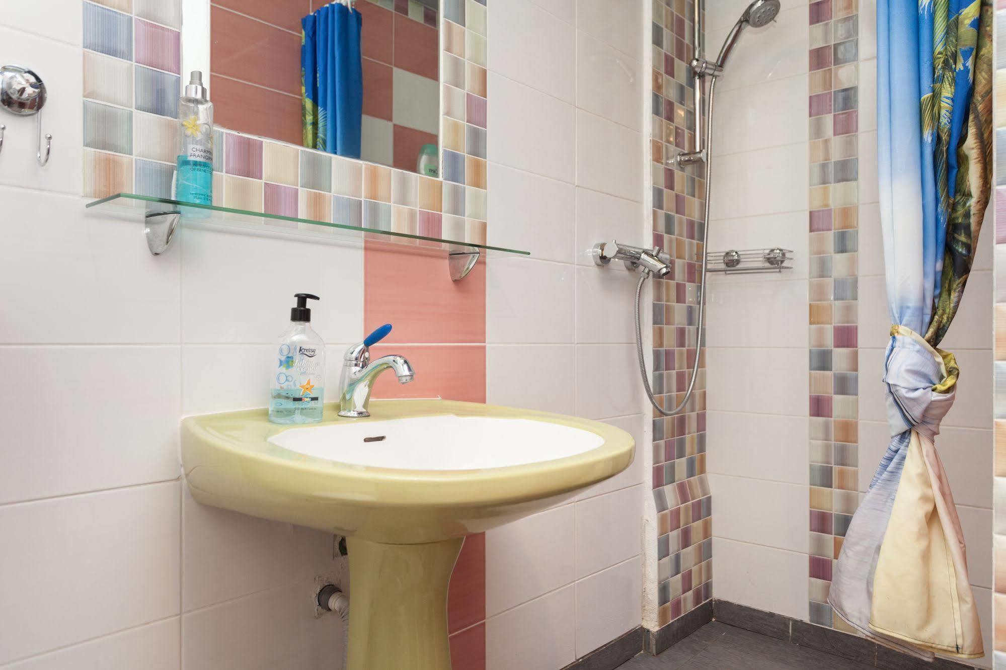 Roundabout Hostel - Hostel Rovinj Zewnętrze zdjęcie