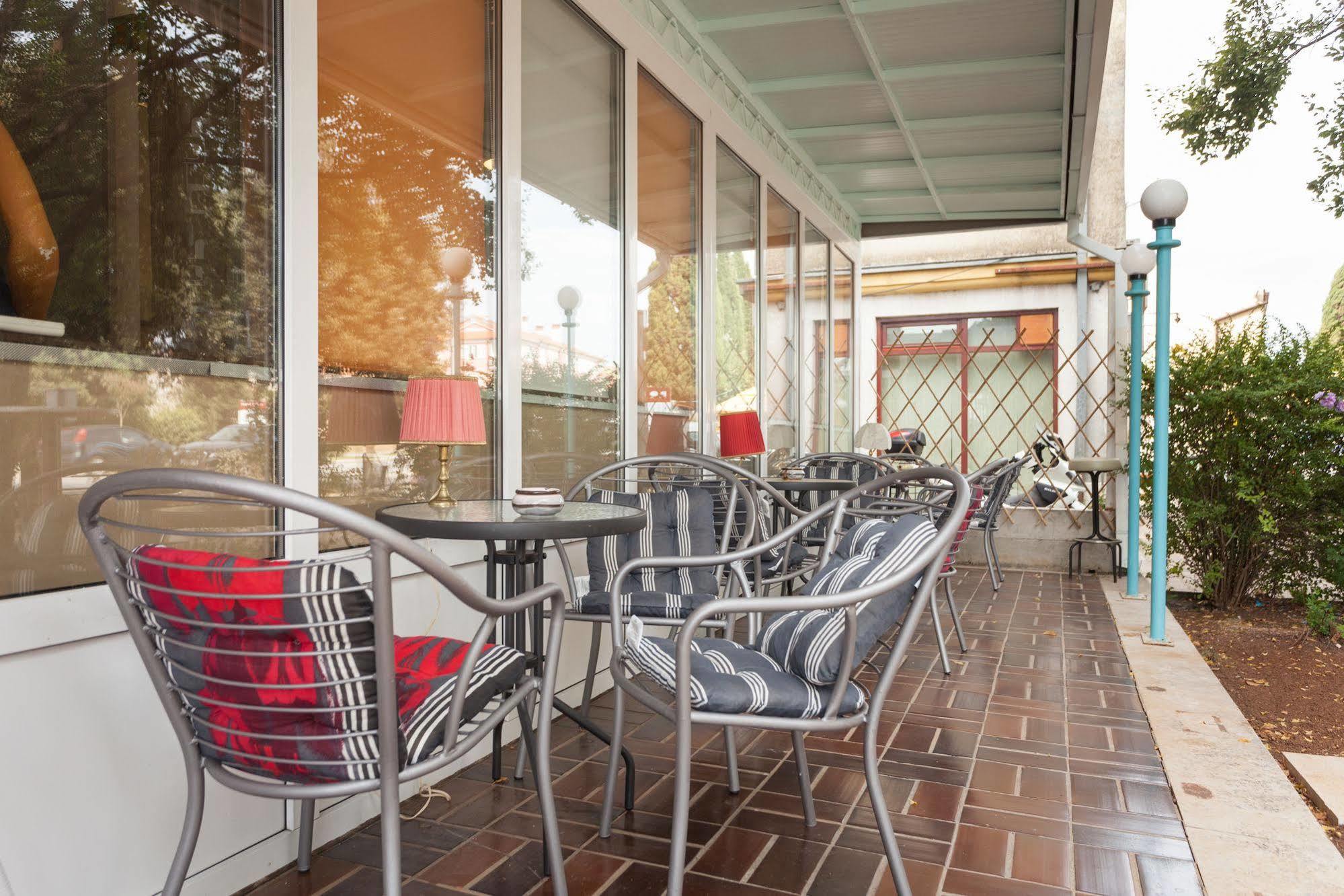 Roundabout Hostel - Hostel Rovinj Zewnętrze zdjęcie